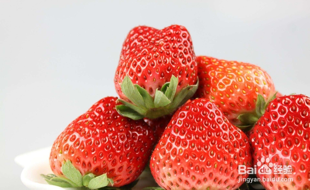 草莓罐头的做法家常