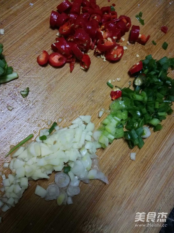 手撕茄子的做法