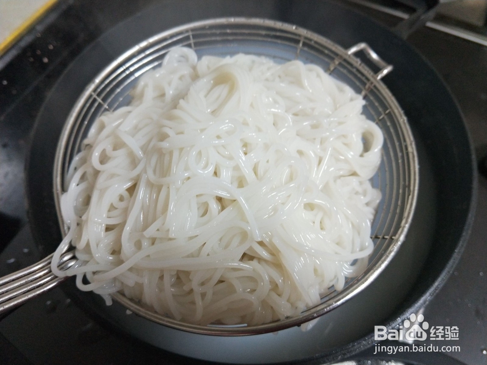 如何做红油拌米粉