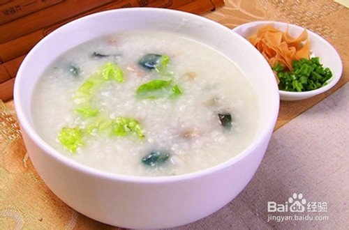 皮蛋瘦肉粥的做法