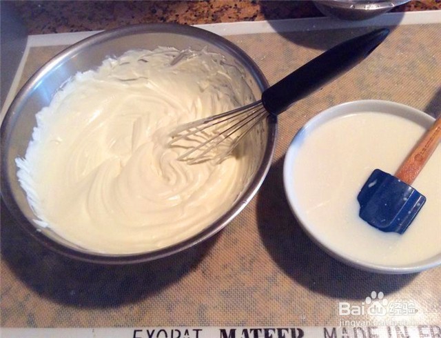 如何做渐层蓝莓乳酪慕斯