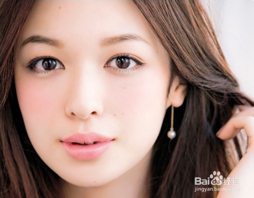 蜂蜜百变“膜”法 自制蜂蜜美肌面膜