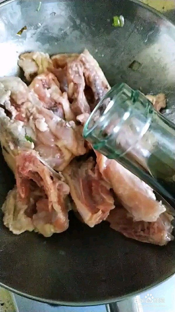 红烧鸡骨架的做法