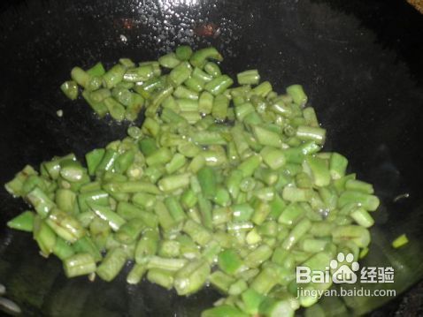芽菜火腿四季豆的做法