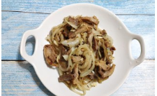 洋葱孜然鸡肉这样做全世界最好吃