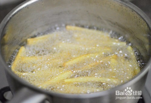 家常版炸薯条如何做更好吃更酥脆？