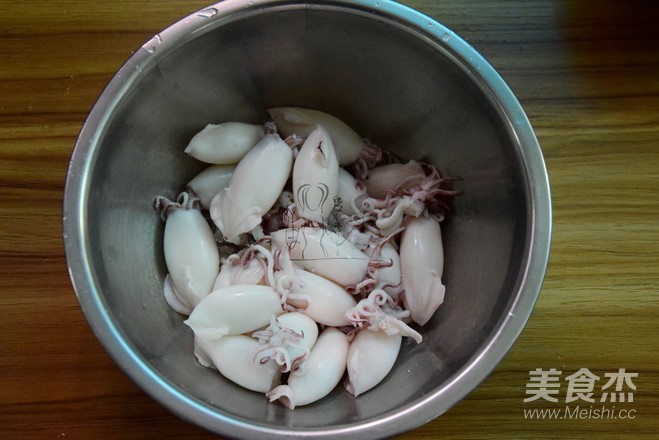 沙茶酱爆小鱿鱼
