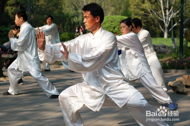 上班族久坐腰痛怎么办,健康工作