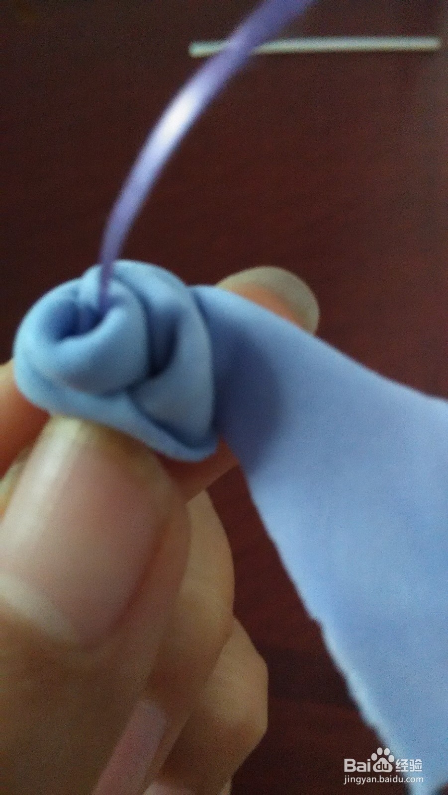 七夕玫瑰花：[1]泡沫玫瑰