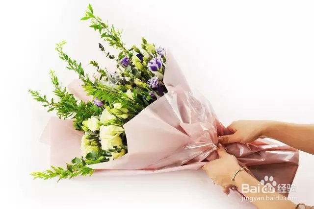 如何包装花束
