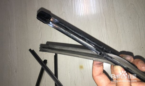glc260雨刮器如何更换