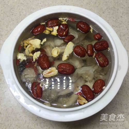 红枣西洋参鸡汤