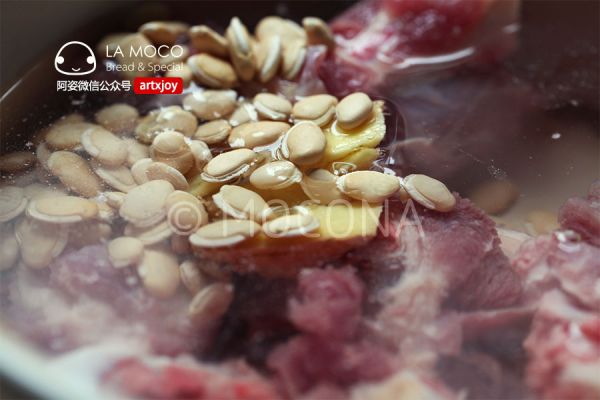 山药玉米棒骨汤