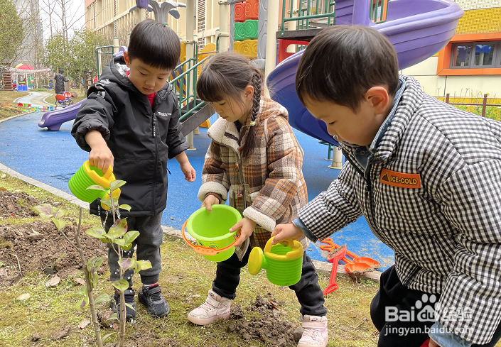 孩子到了上幼儿园,但天天哭喊着不愿意去怎么办