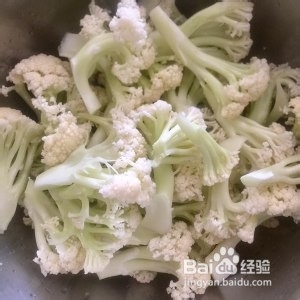 教你怎么做被阳光亲吻的干煸花菜