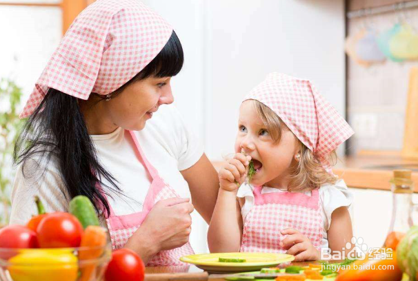小孩子总是不好好吃饭怎么办？