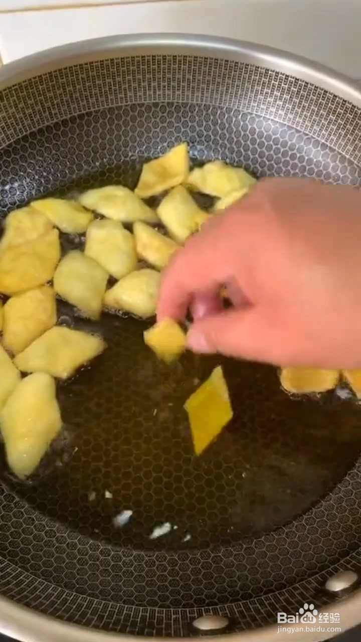 如何做拔丝鸡蛋