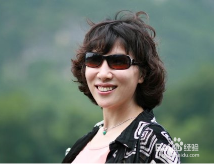 如何预防生白发