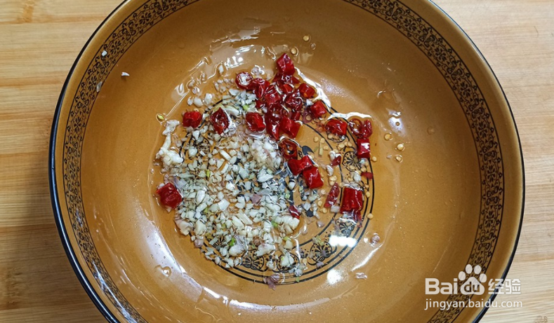 家庭版清香可口的小茴香拌花生