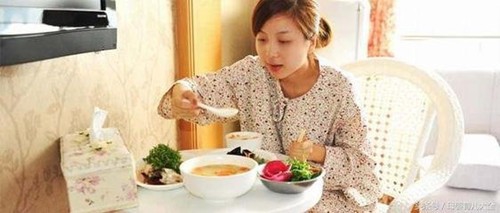 准妈妈怎样进行成功的母乳喂养