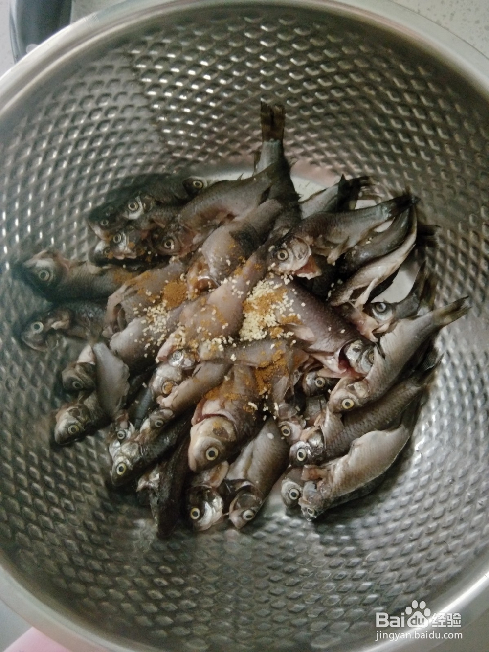 新鲜鲫鱼怎么做好吃法