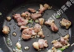 营养又补钙的海味下饭菜——【八珍芥菜烧豆腐】