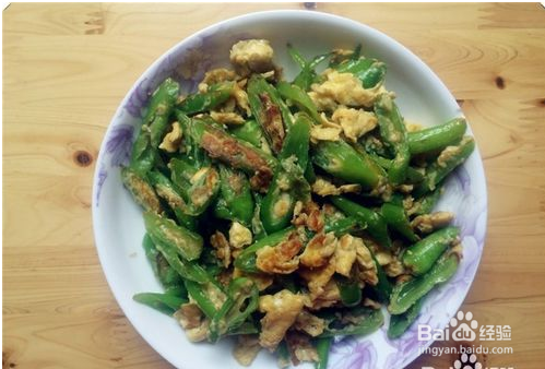 简单家常菜尖椒炒鸡蛋方法