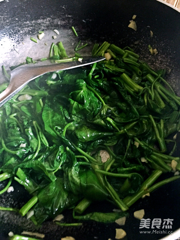 蒜蓉空心菜的做法