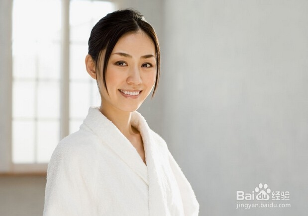 女性肌肤的该怎样呵护保养