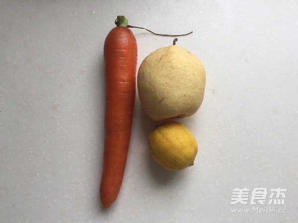 夏季饮品-红萝卜雪梨汁