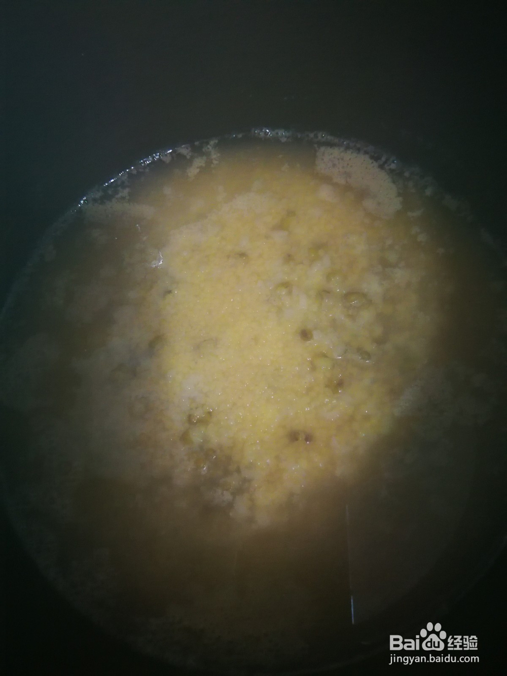 简单易操作的早餐粥——二米绿豆粥