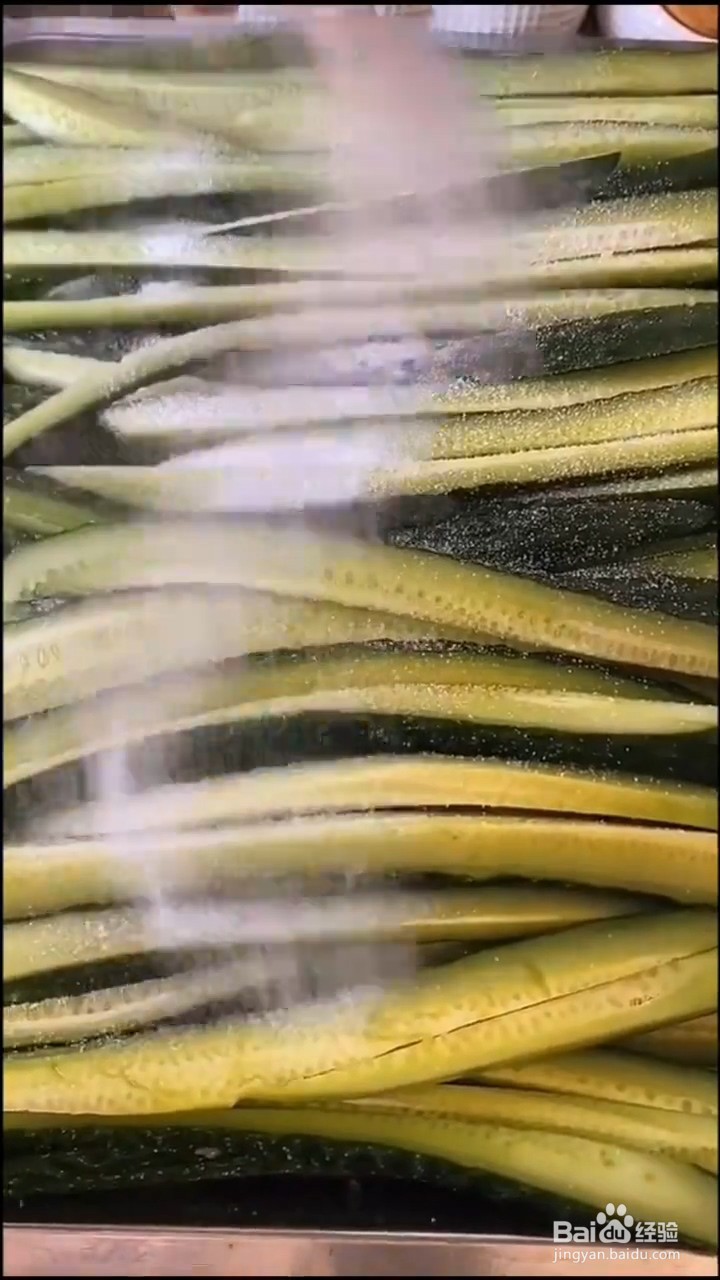 如何制作酱油黄瓜泡菜