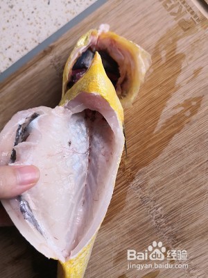 保健养生海底捞酸菜鱼