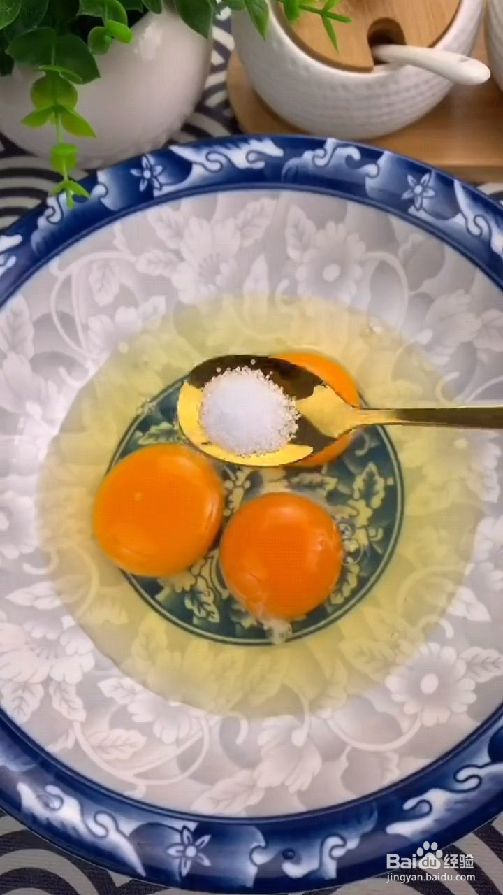 怎么做黄瓜鸡蛋饼？