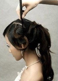 缔造纯美新娘的简单盘发教程