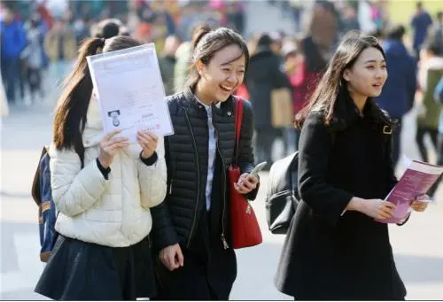 艺考用学主课吗