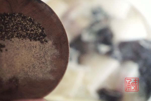 蜂蜜腊肉豆腐煲