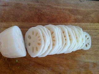 如何制作糖醋焖藕
