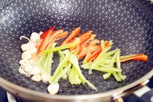 醋溜土豆丝的做法