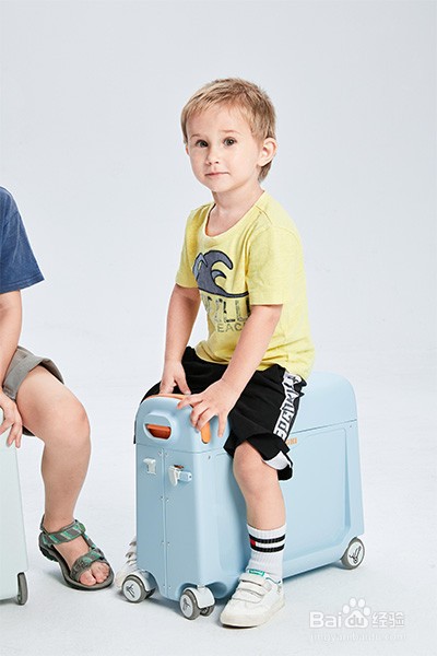 儿童选购行李箱技巧，网上登机箱