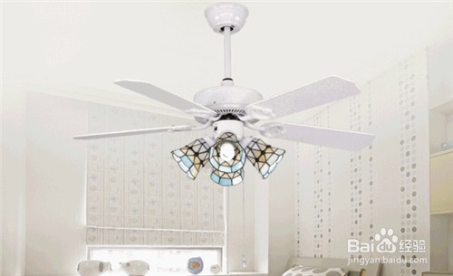 风扇灯安装及调节方法