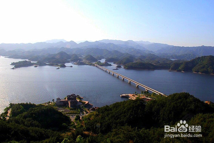 带上全家去旅行需要注意什么