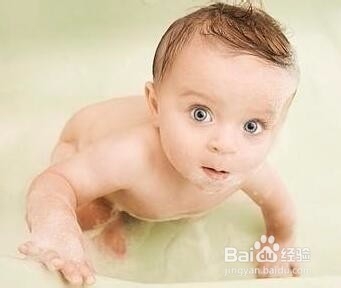 冬季如何给宝宝皮肤防过敏？