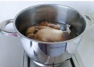 如何制作黑茶炖土鸡