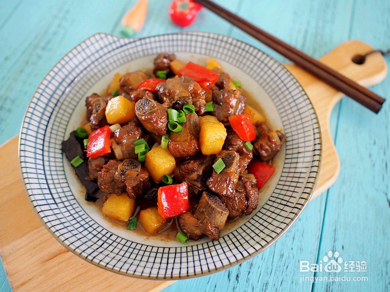 土豆红烧排骨的做法