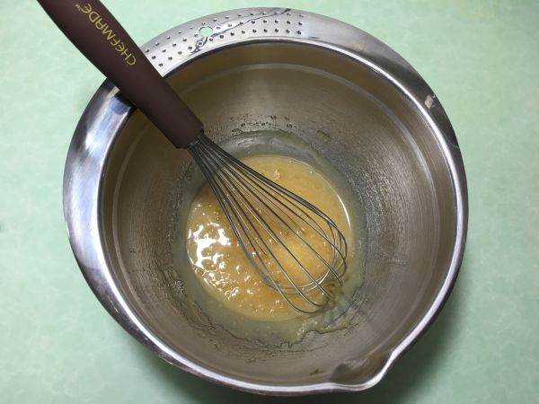 莲蓉咸蛋黄月饼