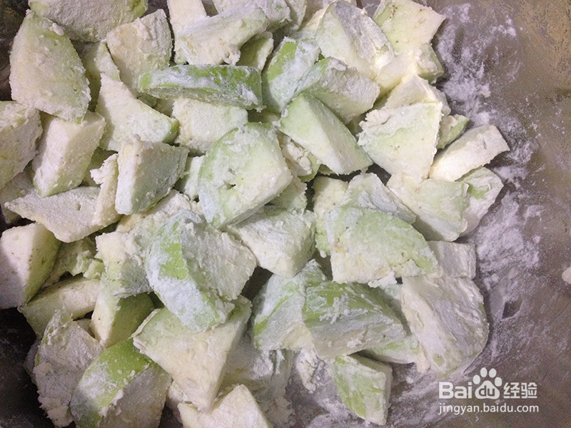 茄子烩虾仁的做法