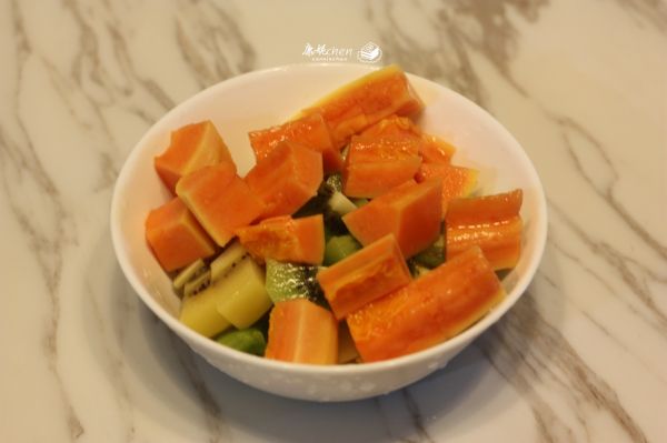 奇异果燕麦沙拉
