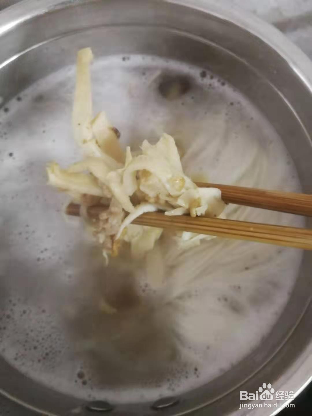 午餐竹笋鸡蛋面