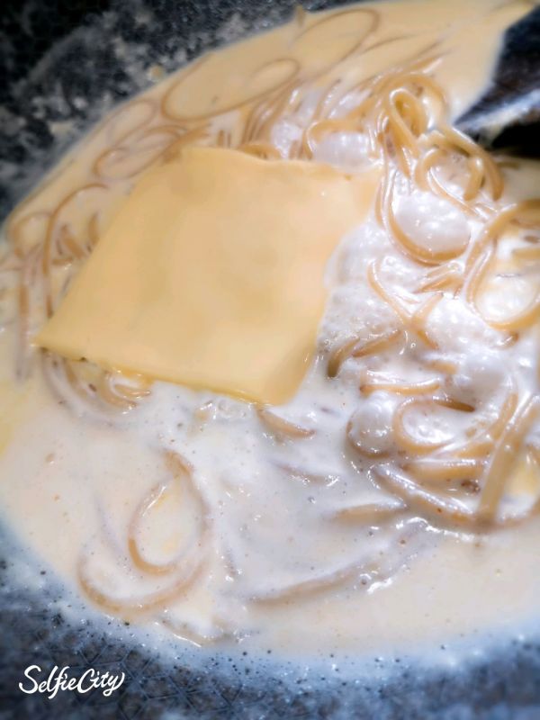 超级好吃的鲜虾芝士奶油意面